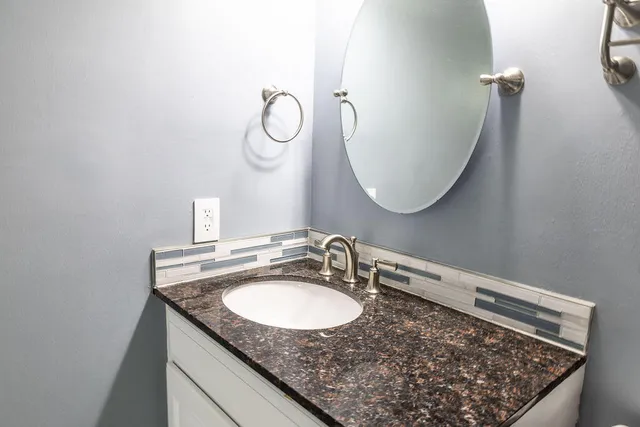 $200,000 | 505 Villa Circle, Boynton Beach, FL 33435