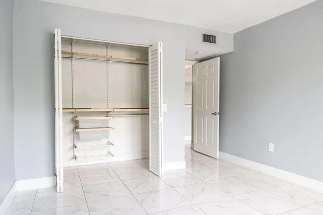 $200,000 | 505 Villa Circle, Boynton Beach, FL 33435