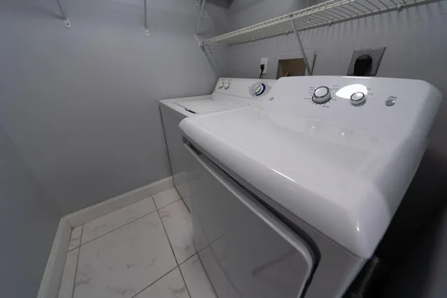 $200,000 | 505 Villa Circle, Boynton Beach, FL 33435