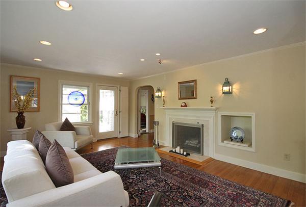 6 Kevin Road Milton, MA 02186 - Photo 11 of 29 Gallery Image 11
