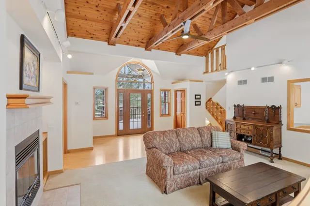 $1,195,000 | 4494 Oak Valley Road, Cross Plains, WI 53528