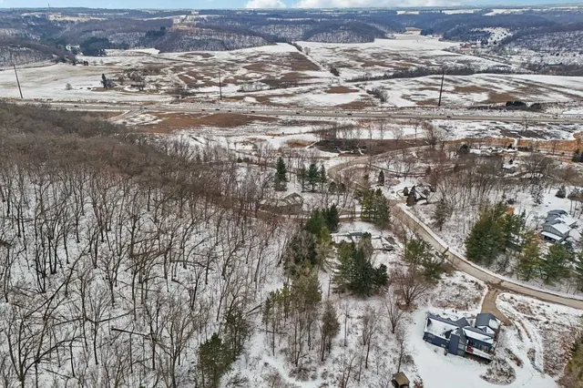 $1,195,000 | 4494 Oak Valley Road, Cross Plains, WI 53528