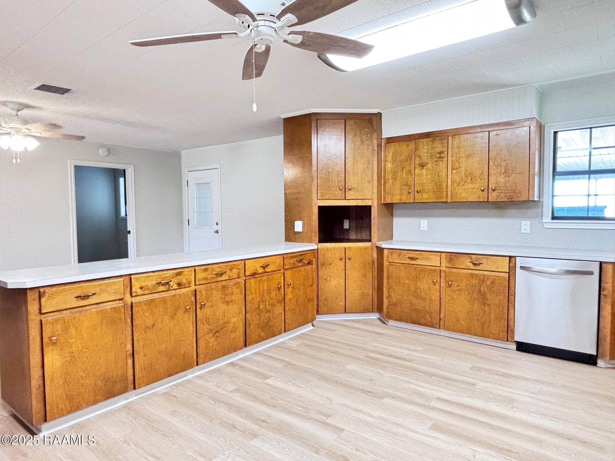 17129 Alice Road Rayne, LA 70578 - Photo 3 of 38 snack bar