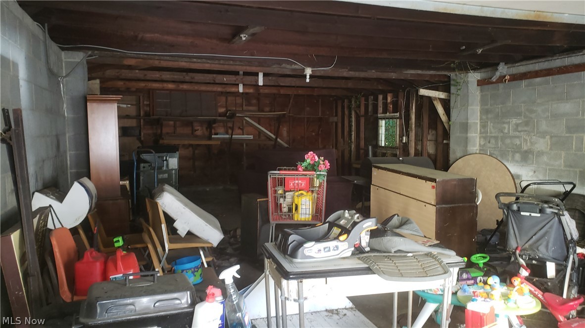 885 Stevenson Road Cleveland, OH 44110 - Photo 21 of 35
