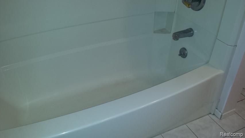 3263 Harvard Road Royal Oak, MI 48073 - Photo 27 of 34 2014-02-12 17.54