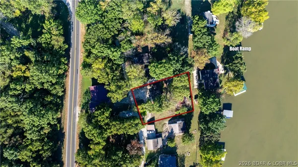 $225,000 | 83 Cliff House Acres Circle, Camdenton, MO 65020