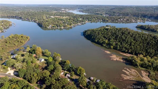 $225,000 | 83 Cliff House Acres Circle, Camdenton, MO 65020
