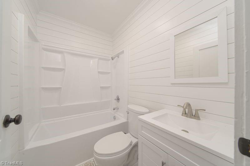 7280 Dennis Road Walnut Cove, NC 27052 - Photo 15 of 29