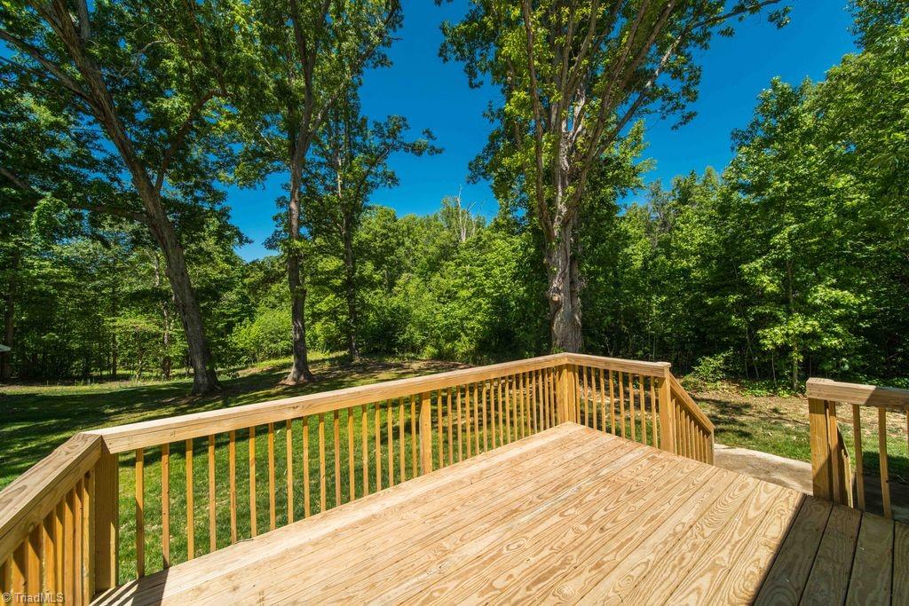7280 Dennis Road Walnut Cove, NC 27052 - Photo 18 of 29