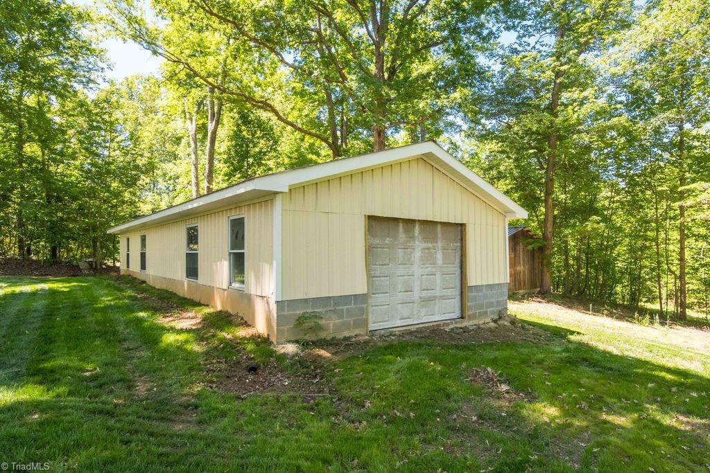 7280 Dennis Road Walnut Cove, NC 27052 - Photo 25 of 29