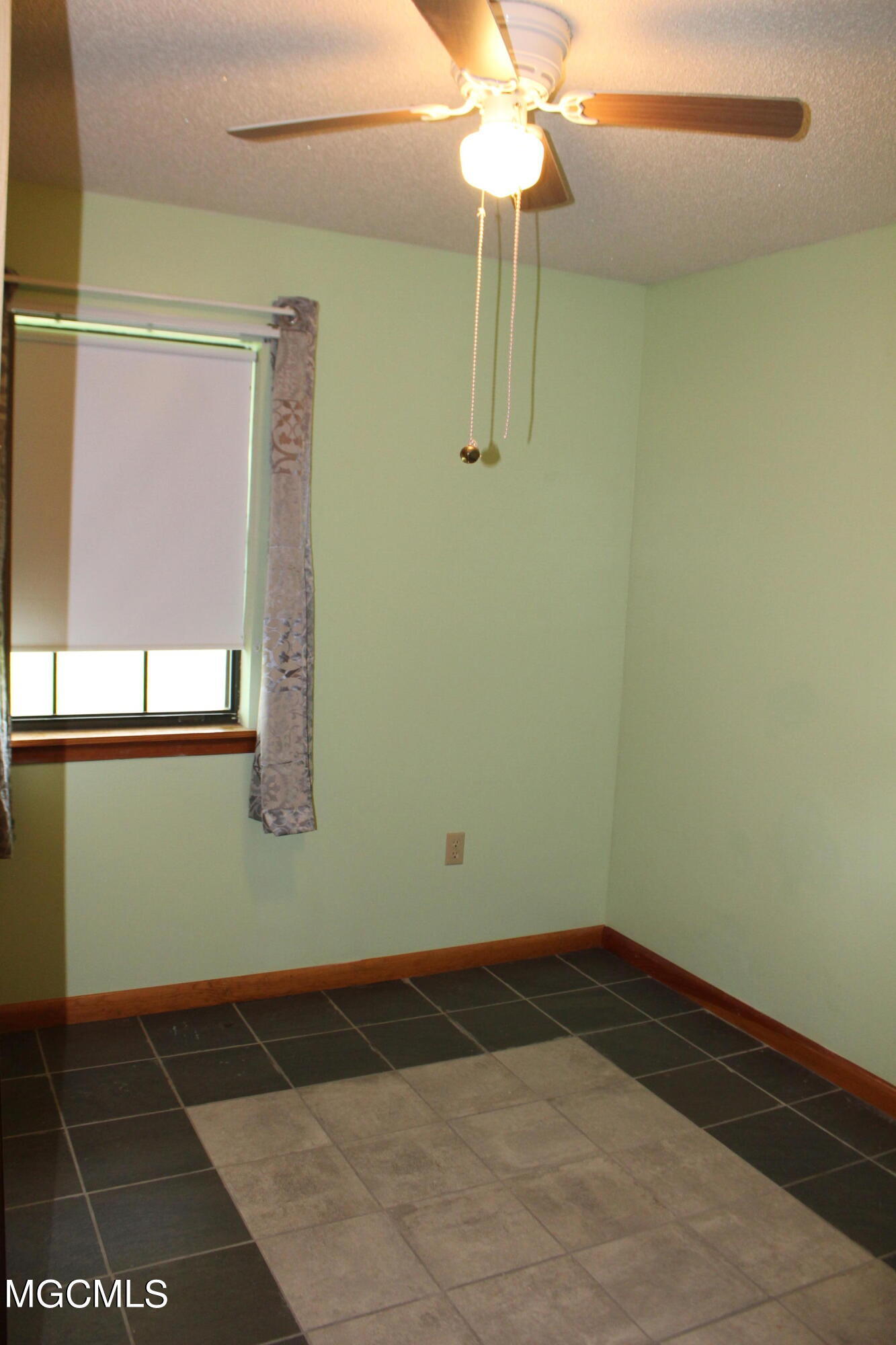 207 Airport Road Lucedale, MS 39452 - Photo 26 of 29 IMG_6088
