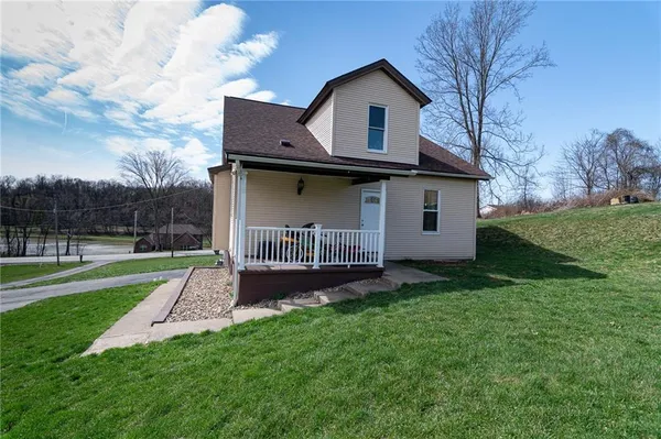 $309,000 | 2541 Clay Pike, Irwin, PA 15642