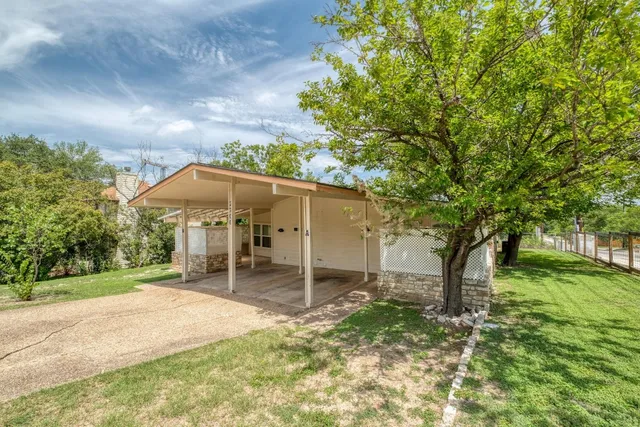 $355,000 | 2700 Catalina Drive, Austin, TX 78741