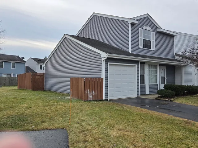 $1,995 | 3316 Huntington Lane, Island Lake, IL 60042