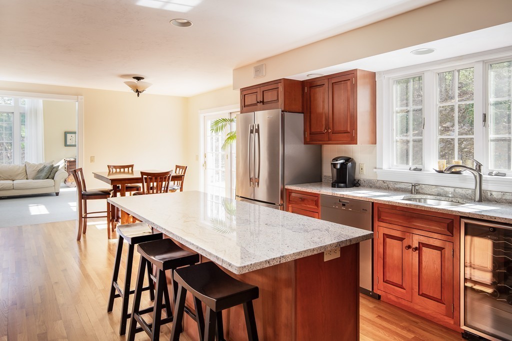 14 Edgehill Road Hopkinton, MA 01748 - Photo 4 of 30 Gallery Image 4