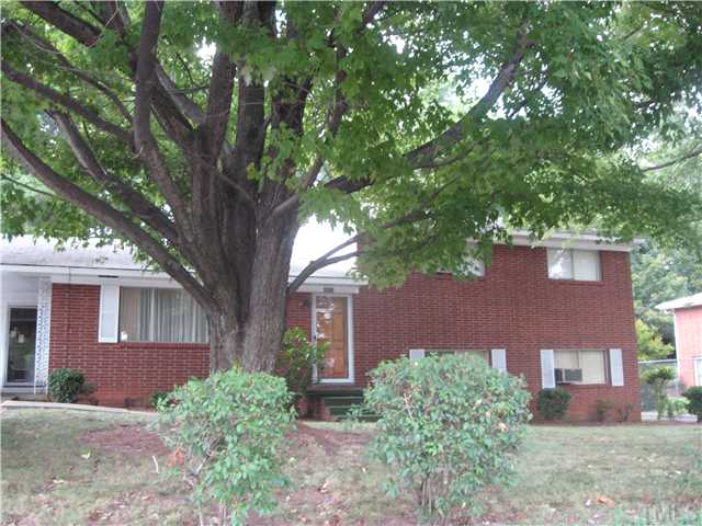 2612 Avent Ferry Road Raleigh, NC 27606 - Photo 2 of 10