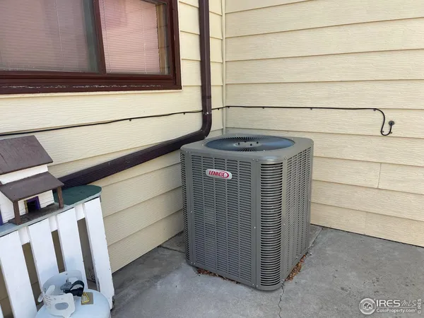 $215,000 | 427 Kansas Avenue, Stratton, CO 80836