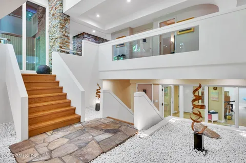 $3,795,000 | 12 Stallion Trail, Greenwich, CT 06831