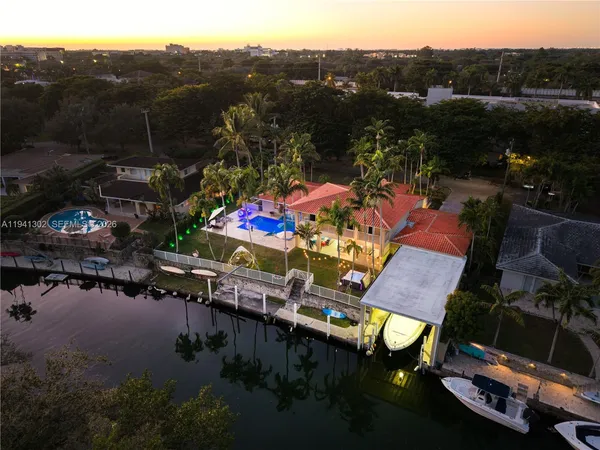 $6,998,000 | 5343 Orduna Drive, Coral Gables, FL 33146
