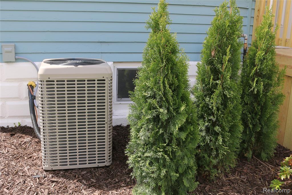 43 Rathbone Street Mount Clemens, MI 48043 - Photo 32 of 32 Gallery Image 32