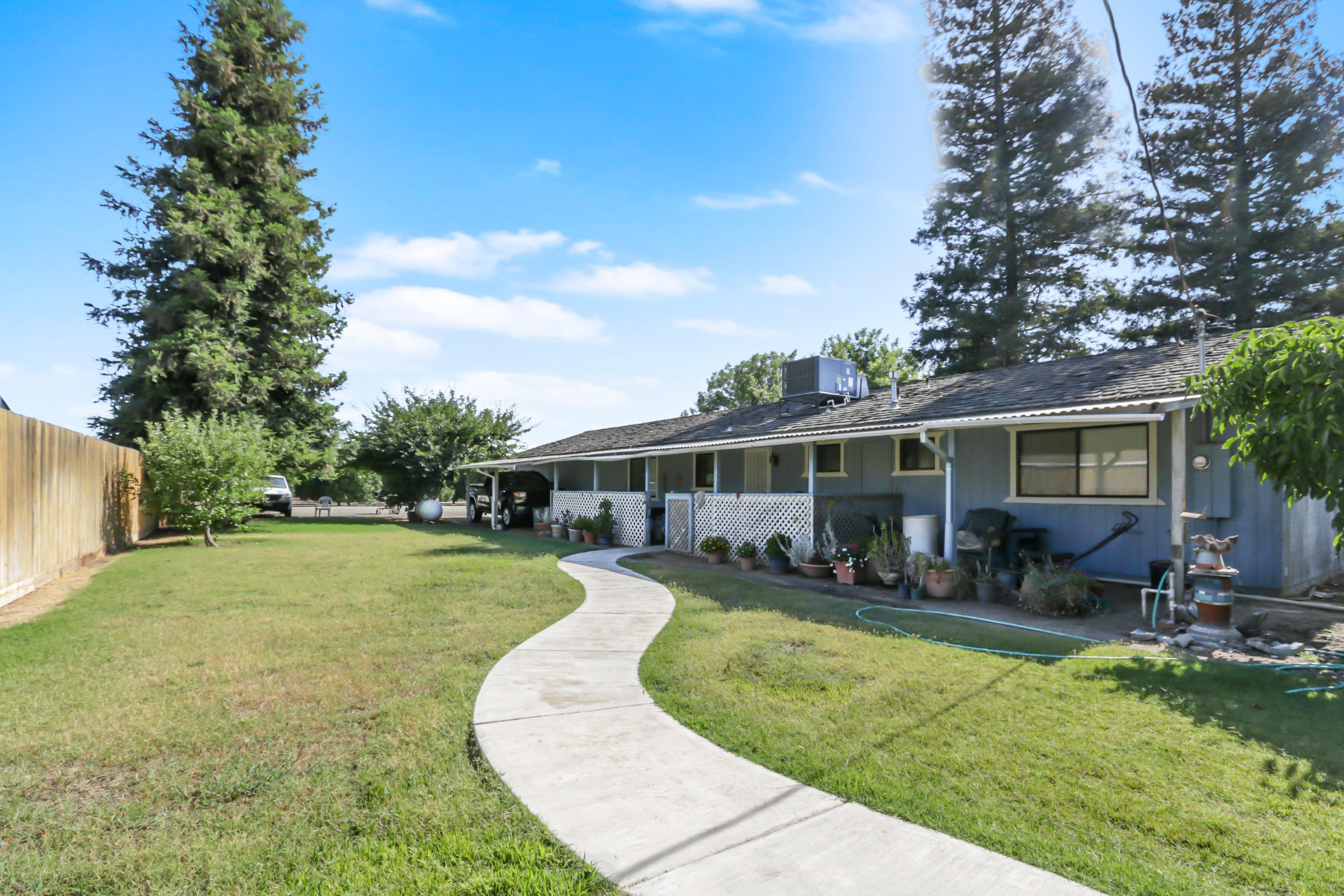 2171 North Belmont Road, Unit A Exeter, CA 93221 - Photo 23 of 32 2H1A7939