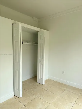 $2,600 | 7070 Northwest 177th Street, Unit 10710, Hialeah, FL 33015