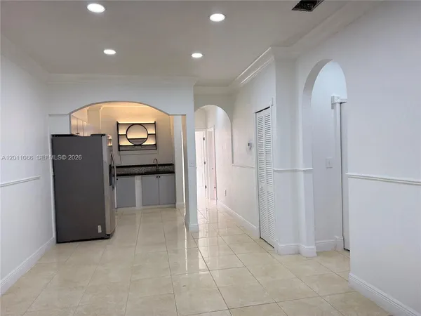 $2,600 | 7070 Northwest 177th Street, Unit 10710, Hialeah, FL 33015