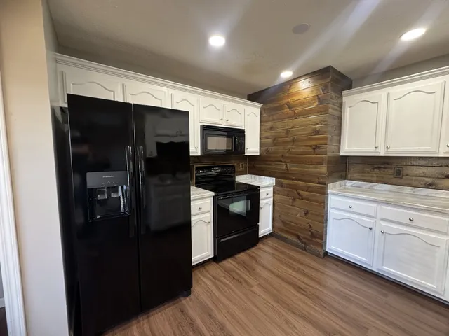 $1,645 | 1051 Cindy Jo Court, Clarksville, TN 37040