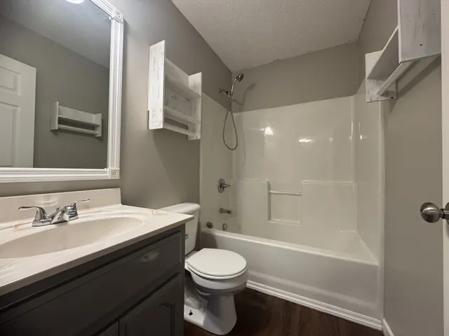 $1,645 | 1051 Cindy Jo Court, Clarksville, TN 37040