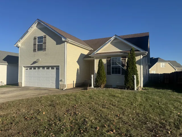 $1,645 | 1051 Cindy Jo Court, Clarksville, TN 37040