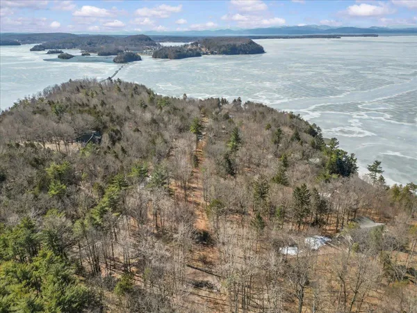 $199,000 | 138 West Red Rock Road, Colchester, VT 05446