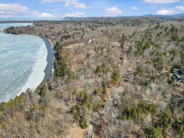 $199,000 | 138 West Red Rock Road, Colchester, VT 05446