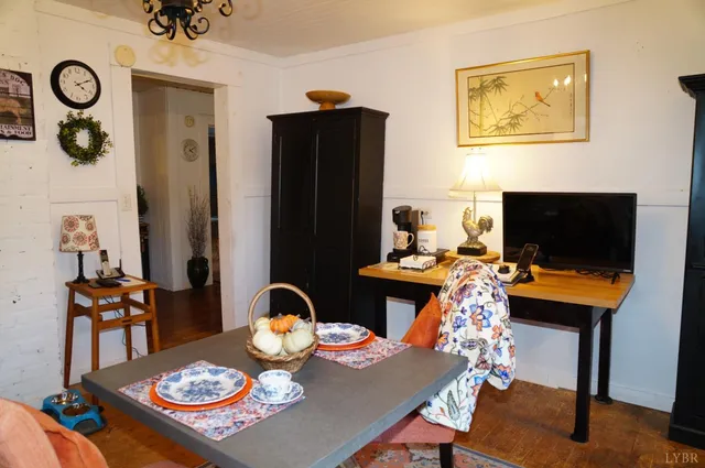 $269,900 | 10188 Stage Coach Road, Gretna, VA 24557