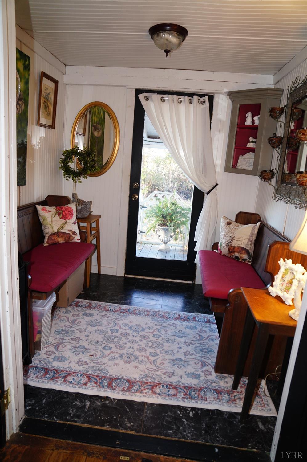 10188 Stage Coach Road Gretna, VA 24557 - Photo 16 of 64