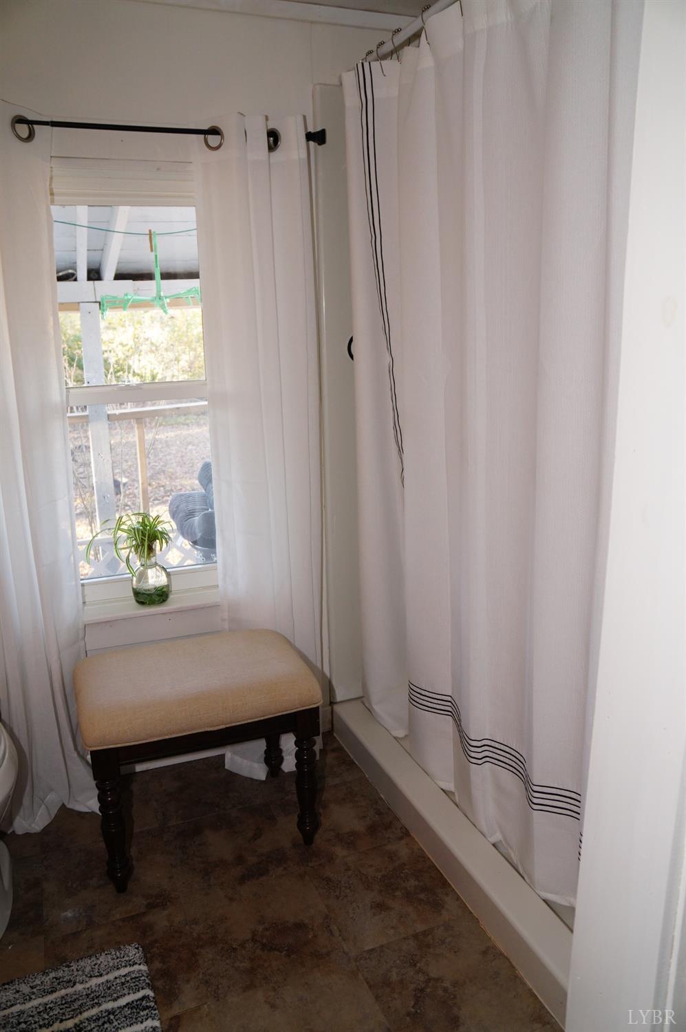 10188 Stage Coach Road Gretna, VA 24557 - Photo 29 of 64