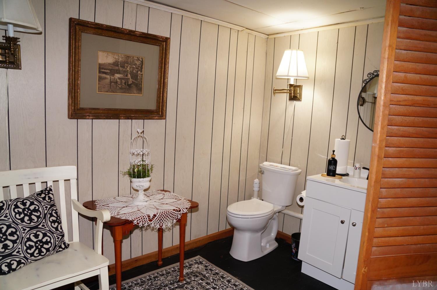 10188 Stage Coach Road Gretna, VA 24557 - Photo 31 of 64