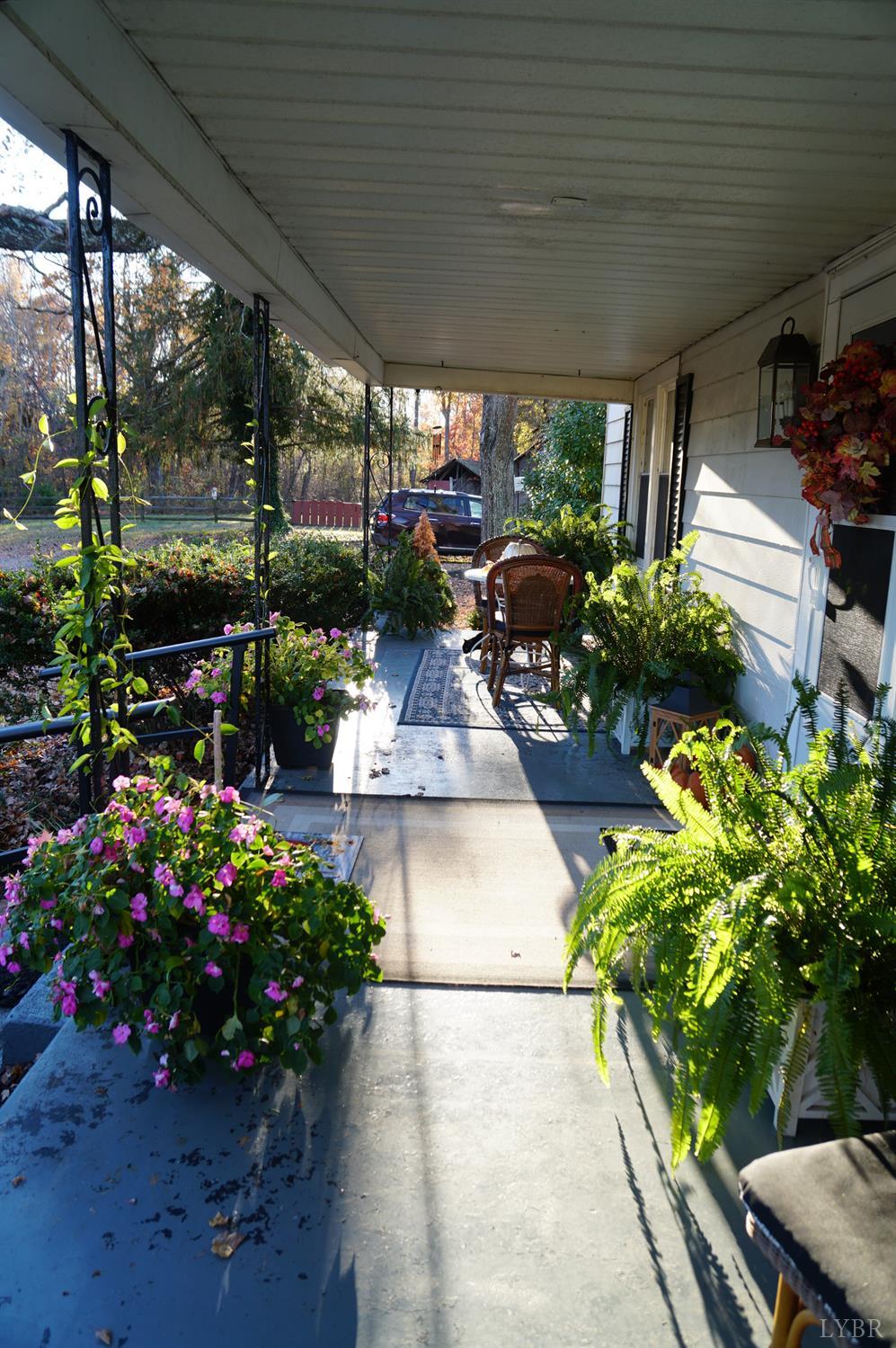 10188 Stage Coach Road Gretna, VA 24557 - Photo 41 of 64