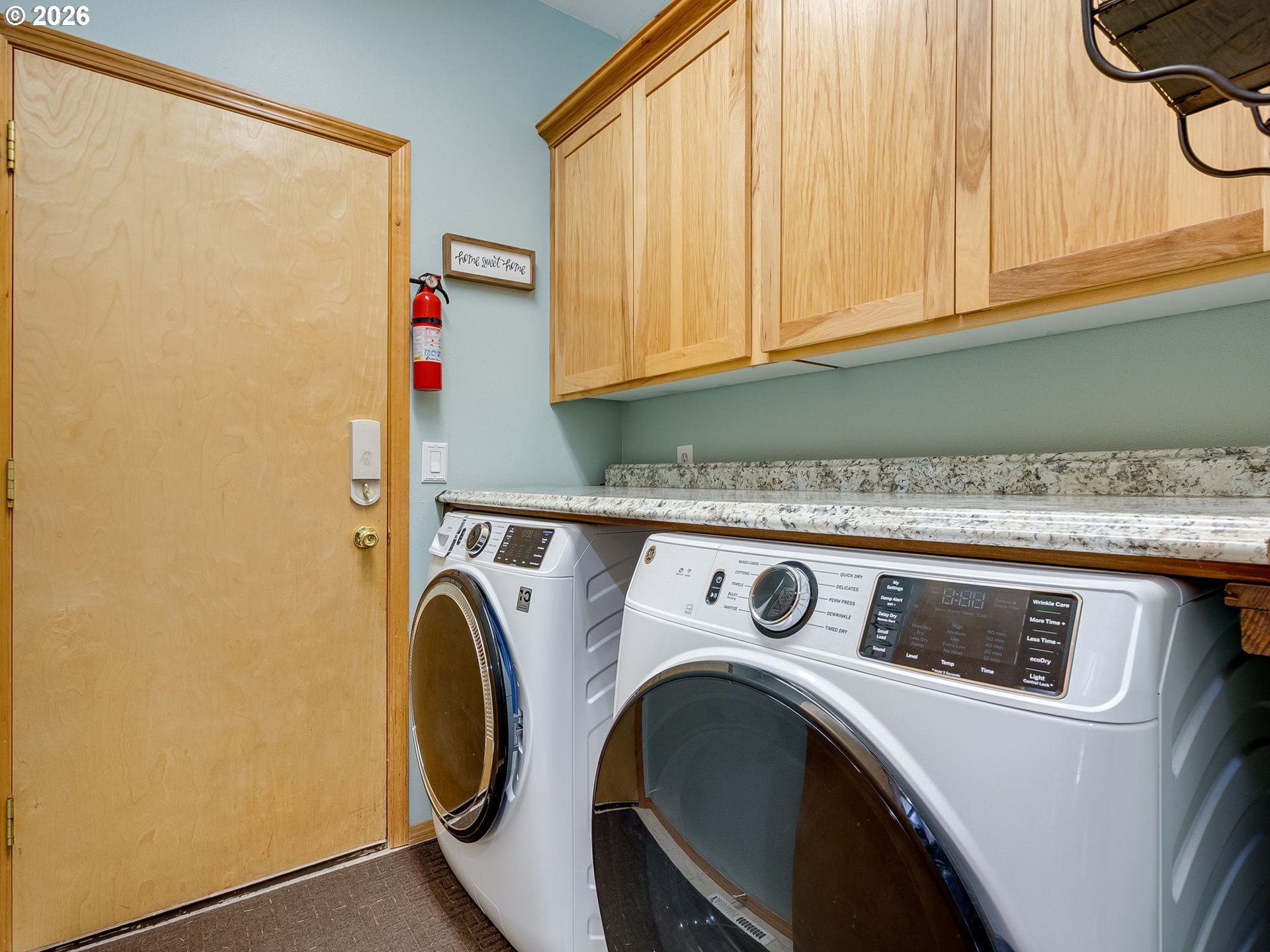 22967 South Day Hill Road Estacada, OR 97023 - Photo 20 of 40 a utility room with dryer and washer