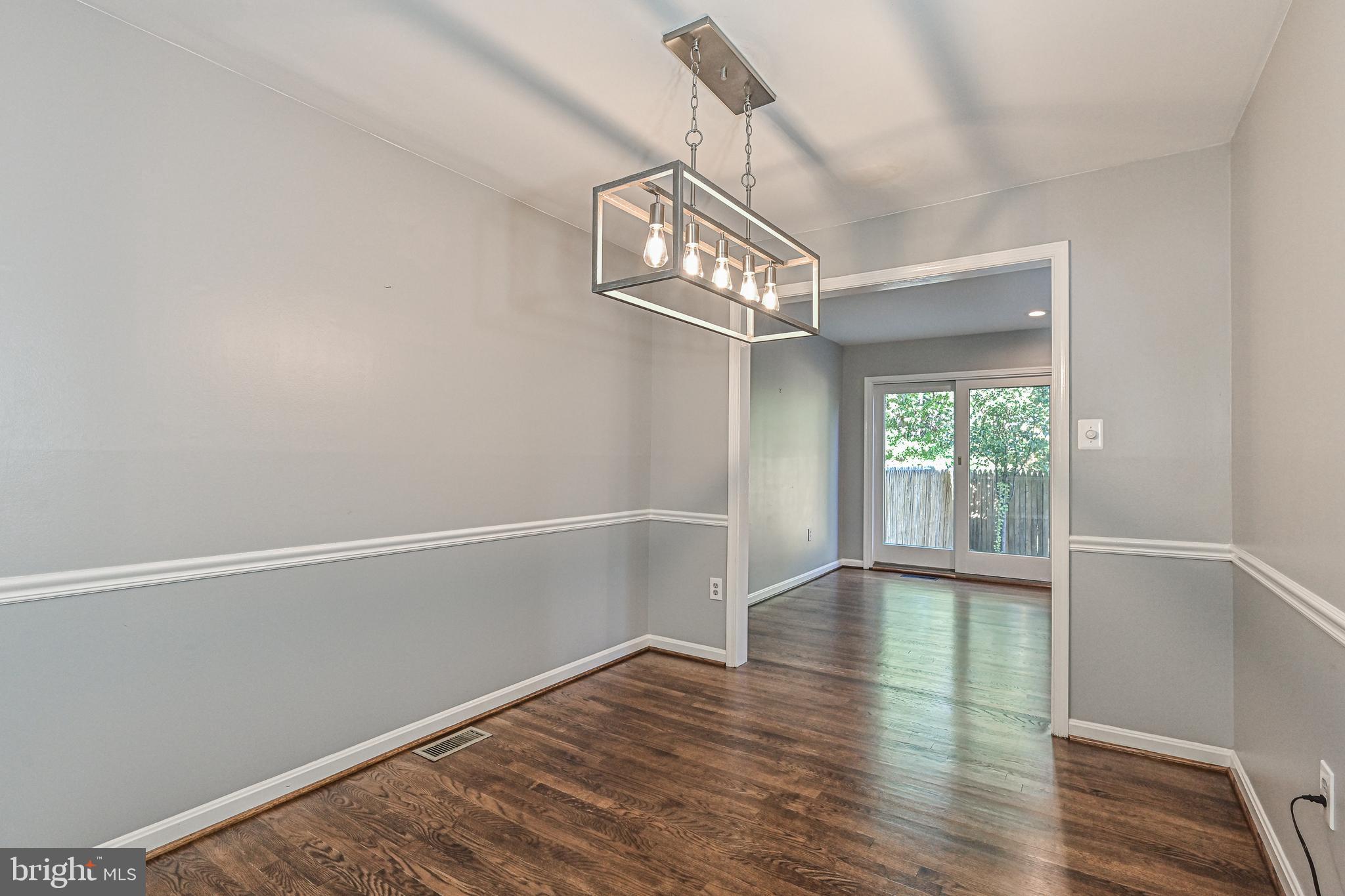 7046 Leestone Street Springfield, VA 22151 - Photo 15 of 48