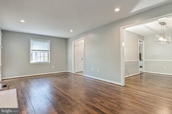 $3,100 | 7046 Leestone Street, Springfield, VA 22151