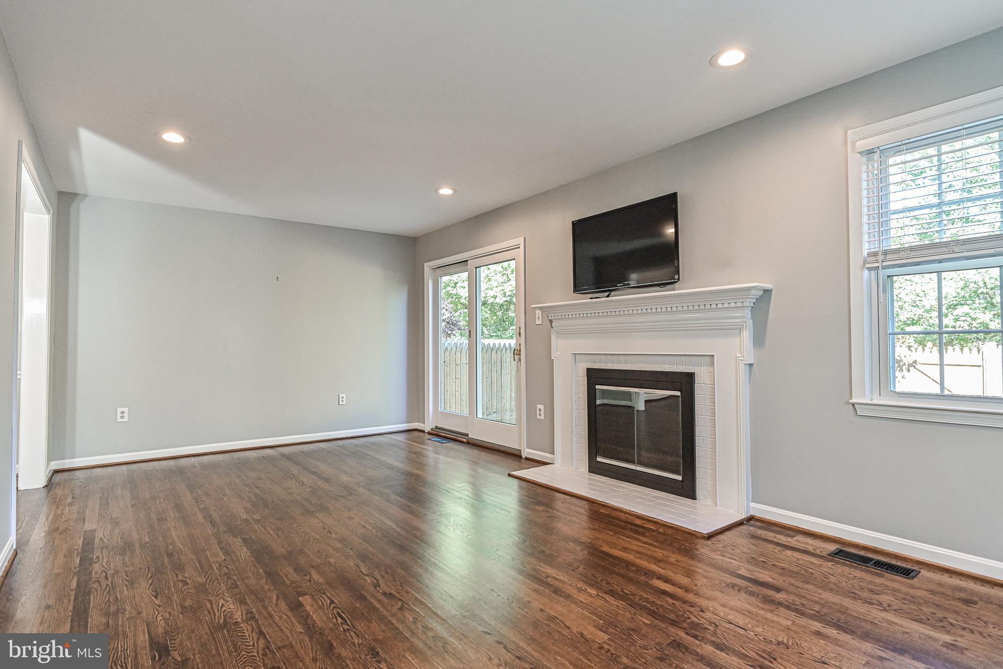 7046 Leestone Street Springfield, VA 22151 - Photo 20 of 48