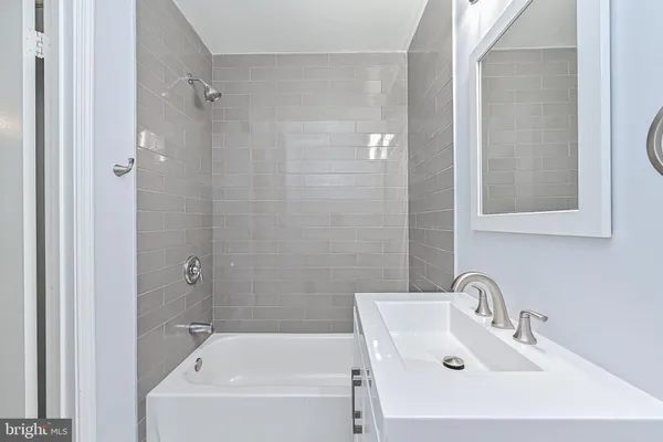 $3,100 | 7046 Leestone Street, Springfield, VA 22151