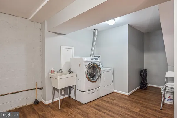 $3,100 | 7046 Leestone Street, Springfield, VA 22151