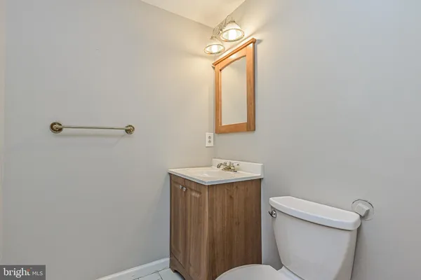 $3,100 | 7046 Leestone Street, Springfield, VA 22151