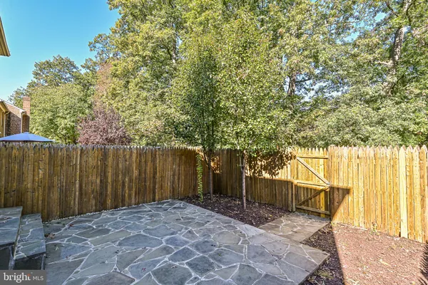 $3,100 | 7046 Leestone Street, Springfield, VA 22151