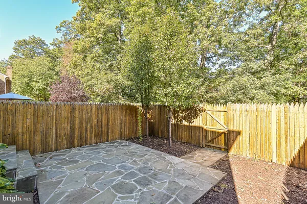 $3,100 | 7046 Leestone Street, Springfield, VA 22151