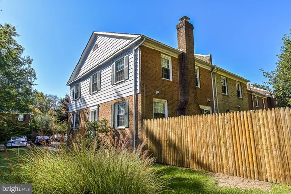 $3,100 | 7046 Leestone Street, Springfield, VA 22151