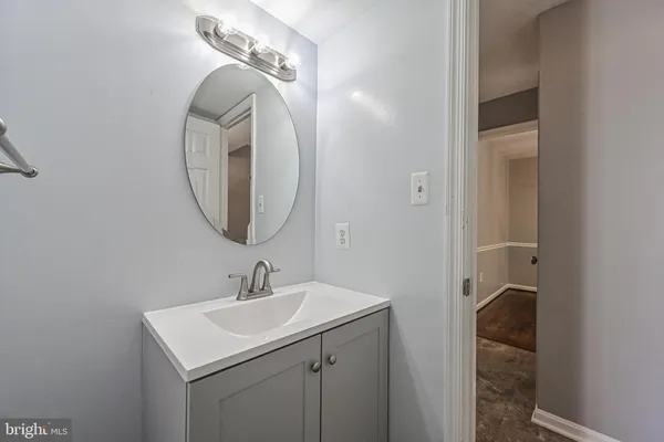 $3,100 | 7046 Leestone Street, Springfield, VA 22151