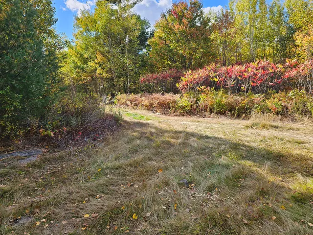 $450,000 | Green Green Field, Franklin, ME 04634