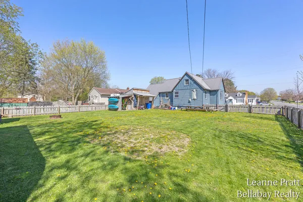 $269,000 | 636 East Colfax Street, Hastings, MI 49058